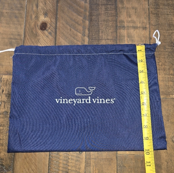 Vineyard Vines dust bag - Picture 2 of 3